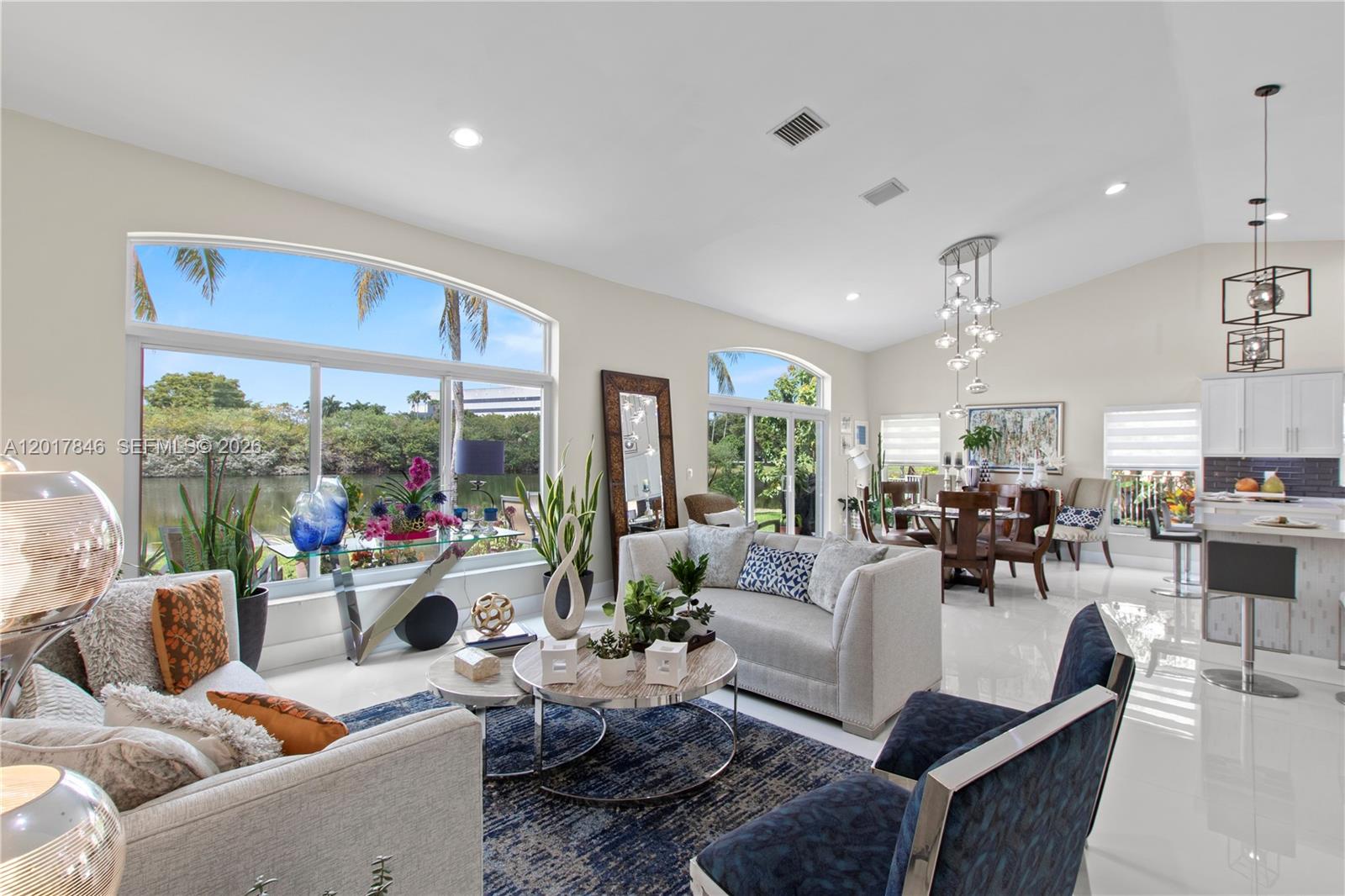 REPLAT OF COUNTRY LAKES - Residential