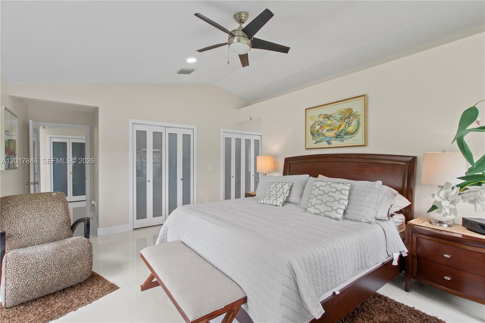 REPLAT OF COUNTRY LAKES - Residential