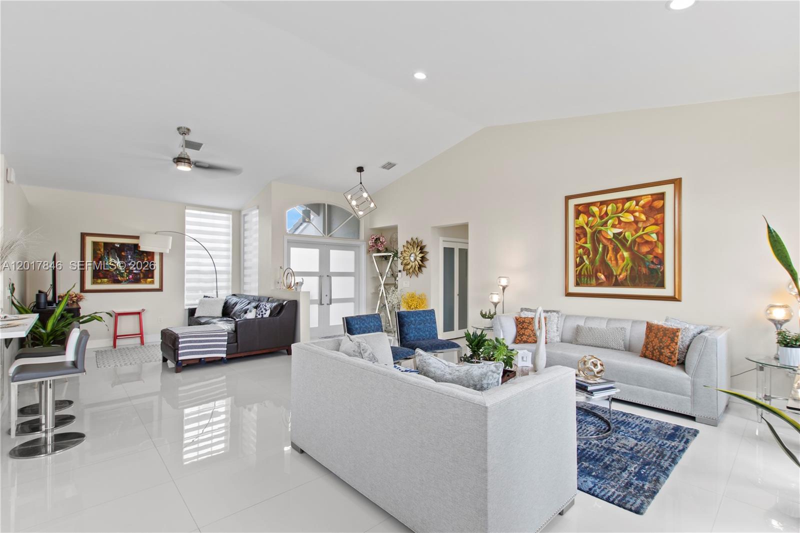 REPLAT OF COUNTRY LAKES - Residential