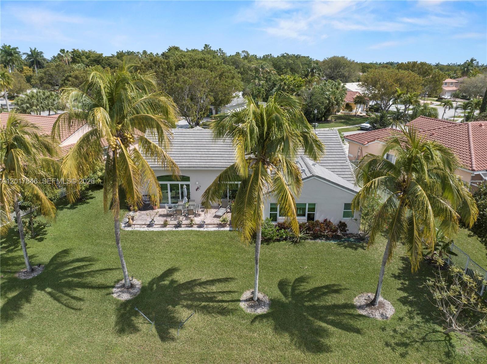 REPLAT OF COUNTRY LAKES - Residential