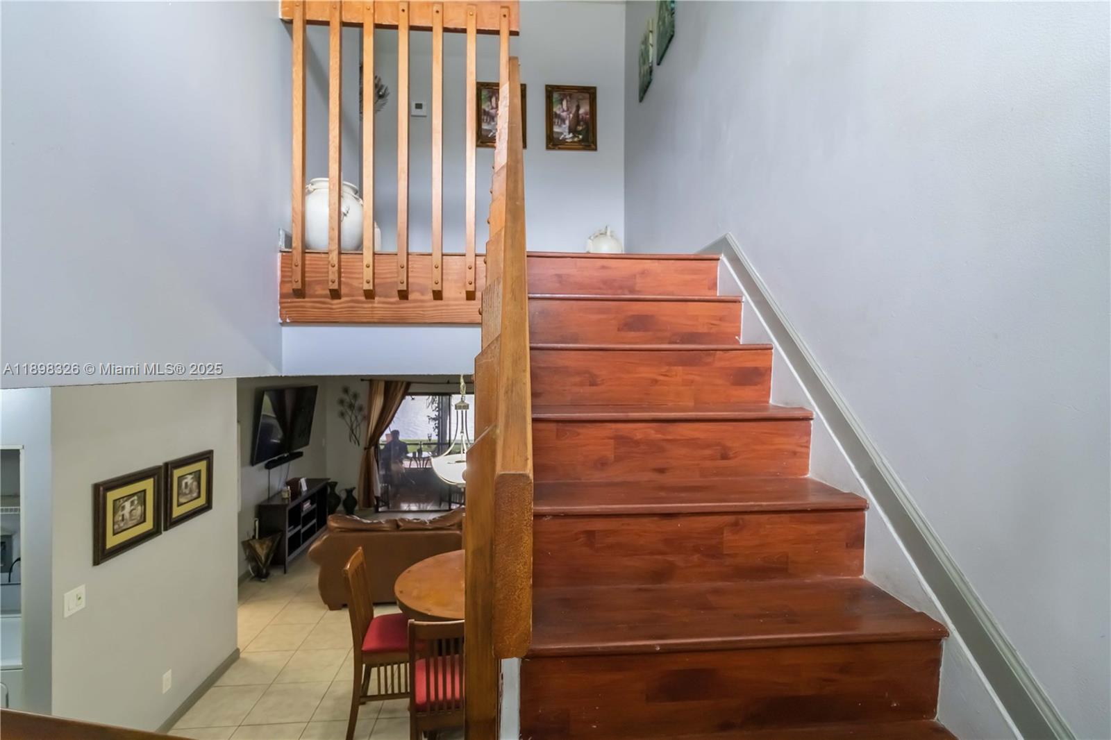 PEMBROKE POINTE SEC ONE - Residential