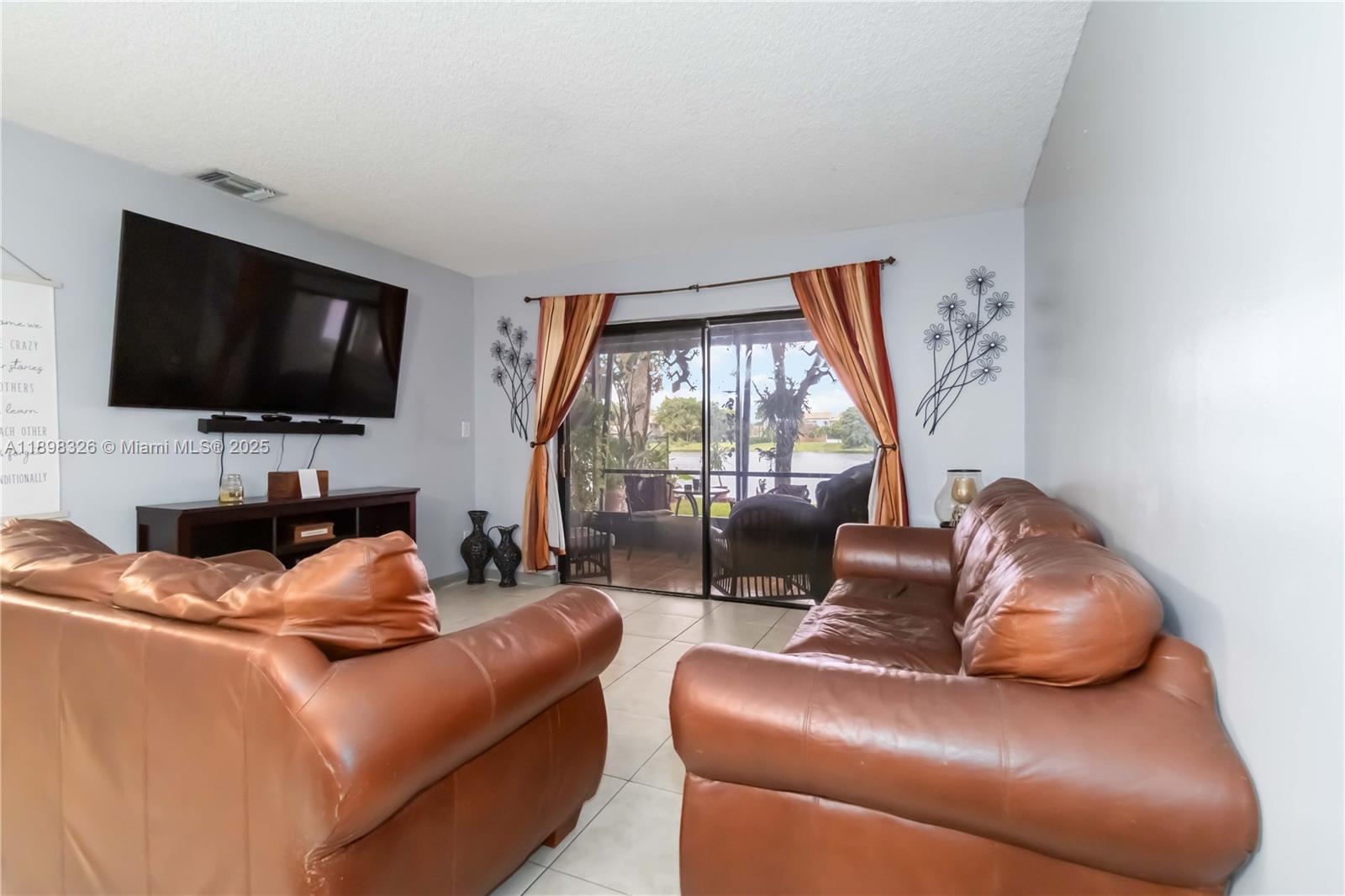 PEMBROKE POINTE SEC ONE - Residential
