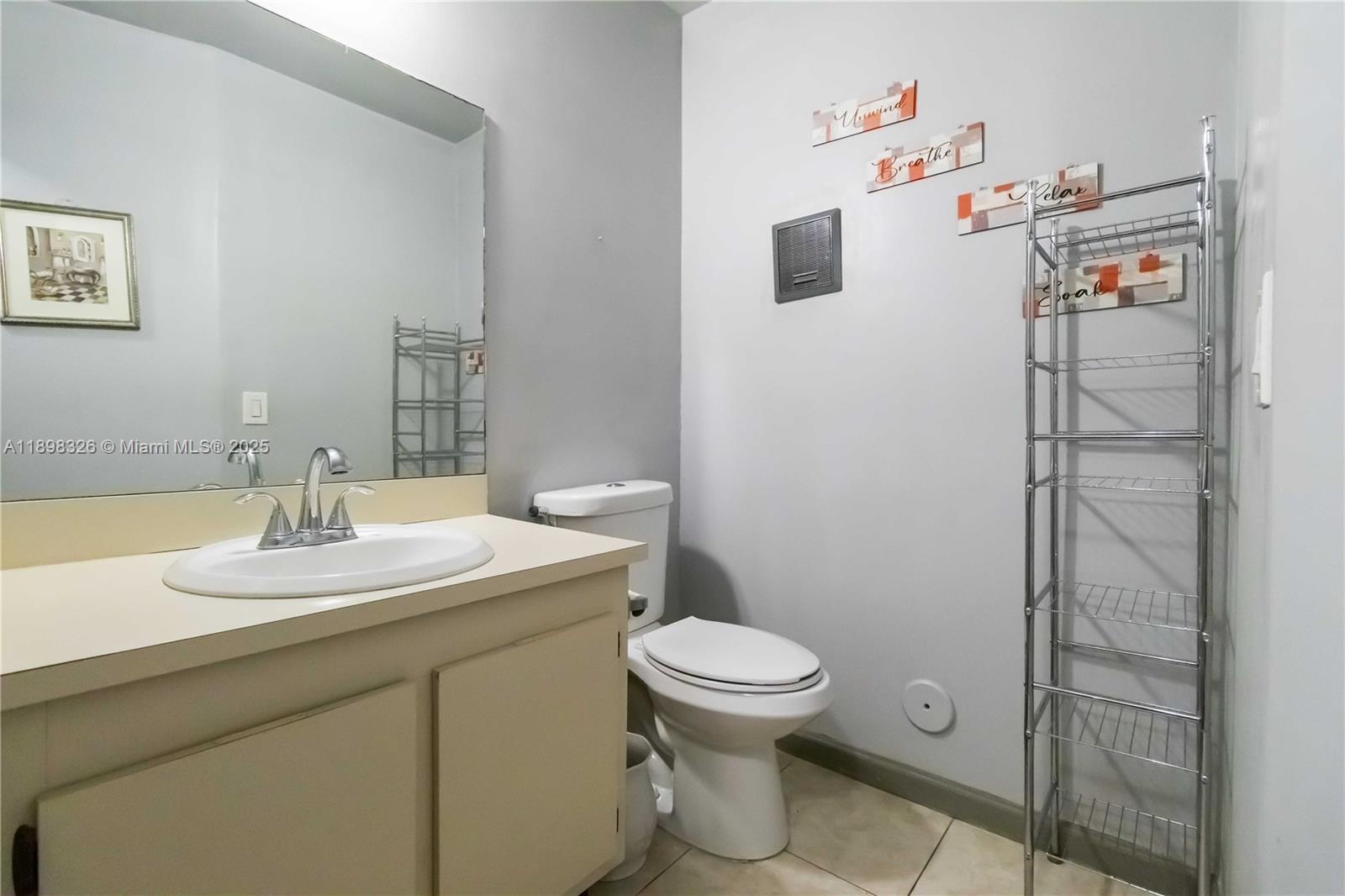 PEMBROKE POINTE SEC ONE - Residential