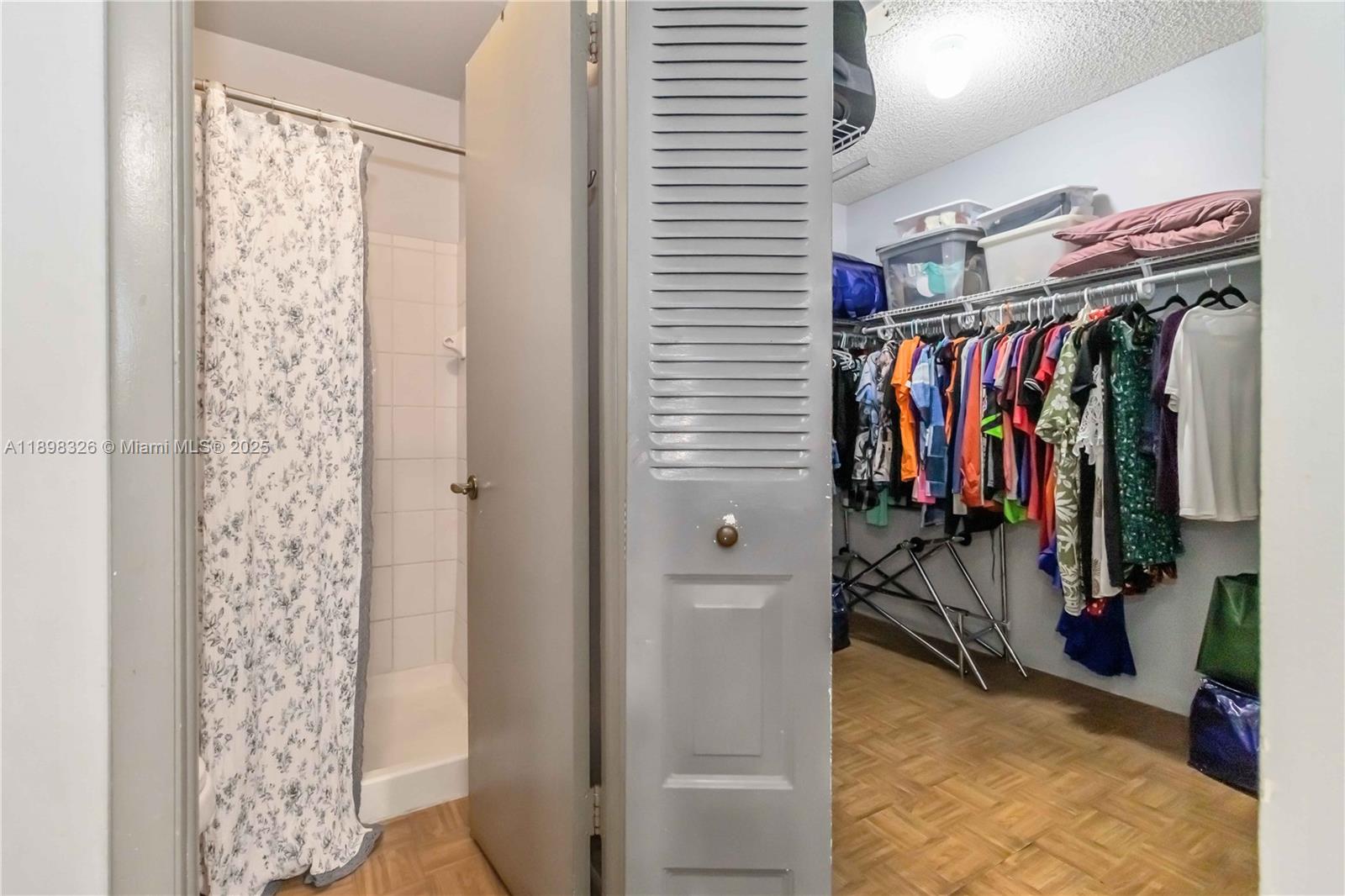 PEMBROKE POINTE SEC ONE - Residential