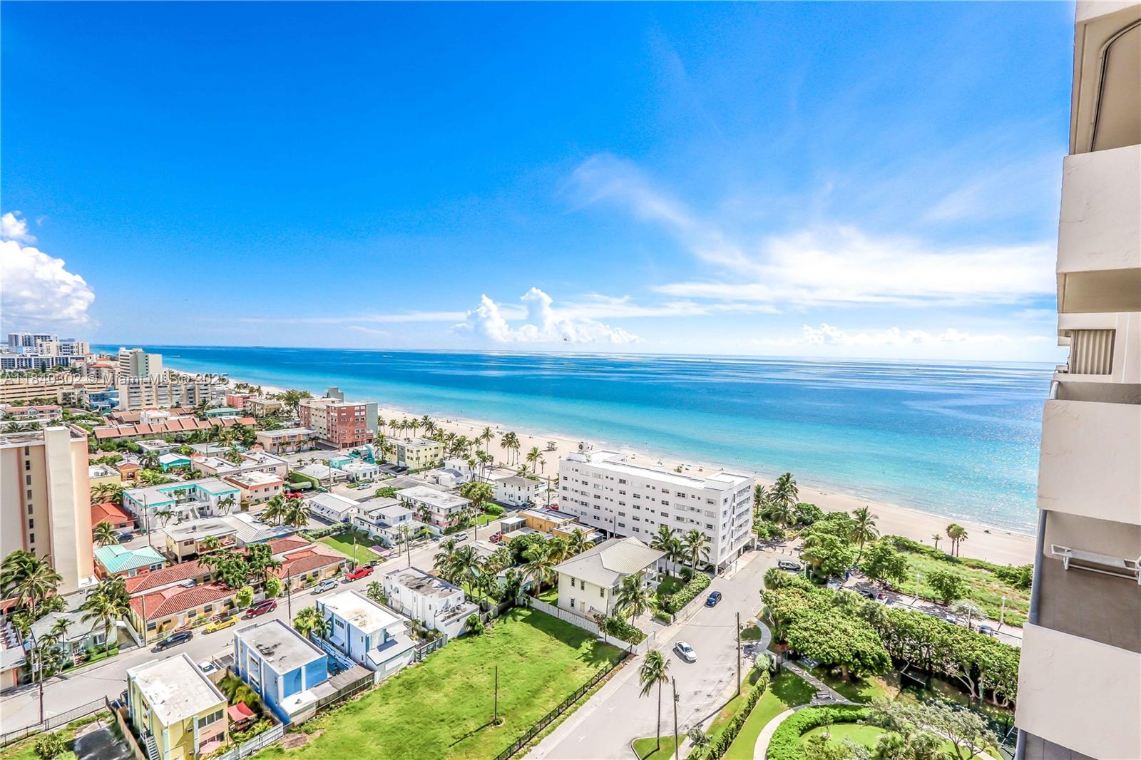 SUMMIT CONDO - Residential