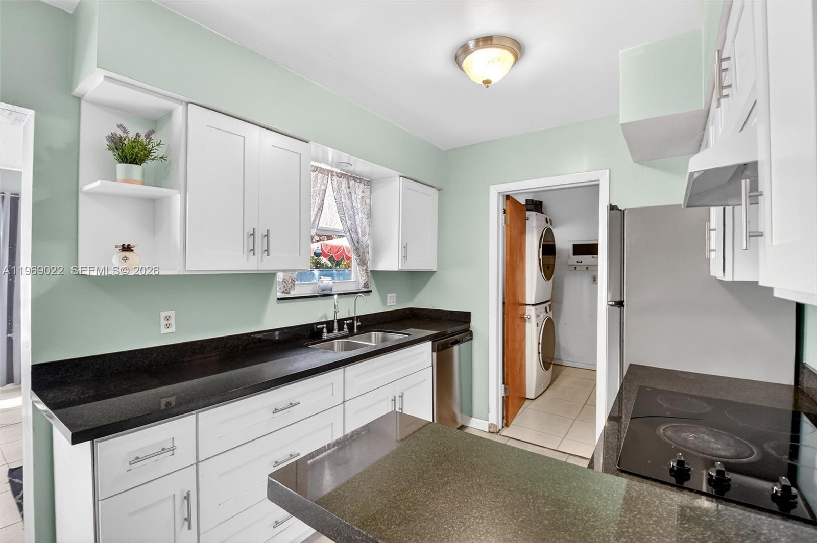 WEST SIDE HEIGHTS DELRAY - Residential