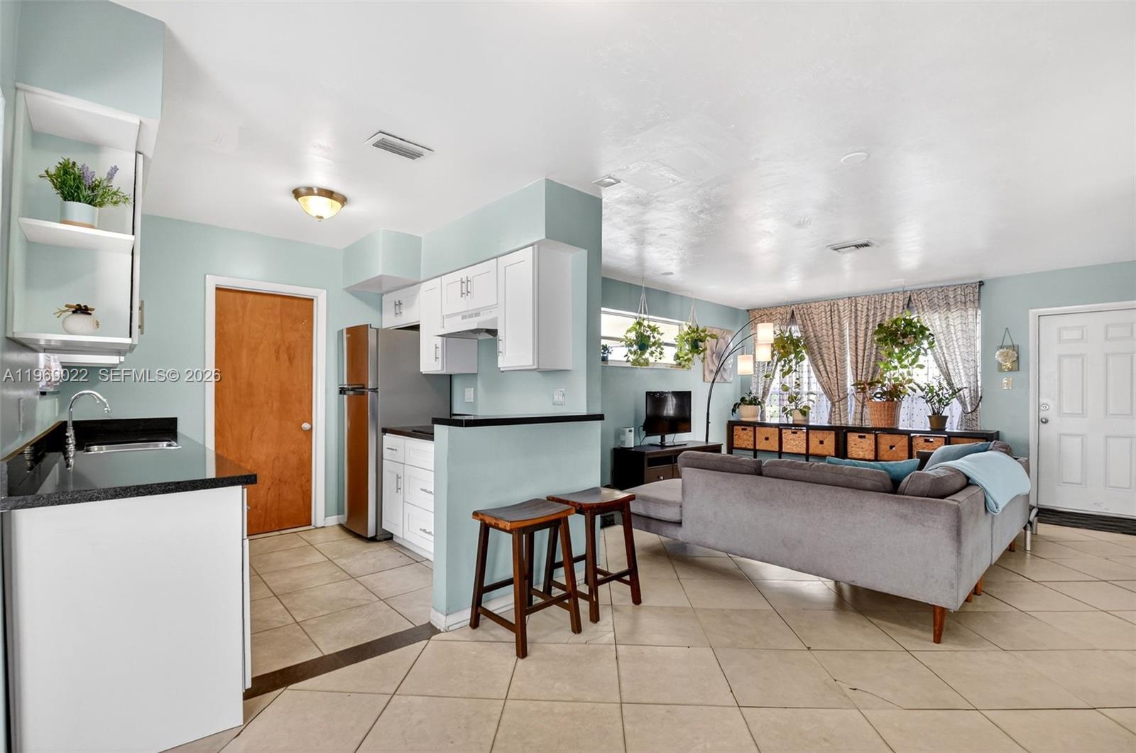 WEST SIDE HEIGHTS DELRAY - Residential