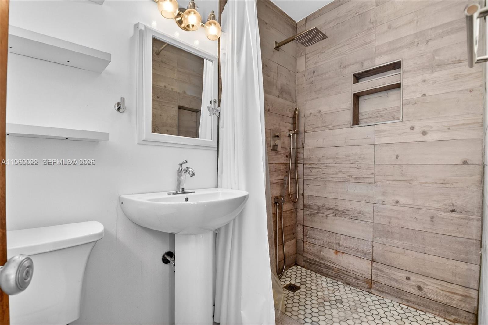 WEST SIDE HEIGHTS DELRAY - Residential