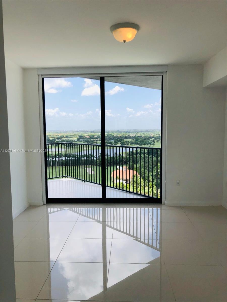 5252 PASEO CONDO - Residential