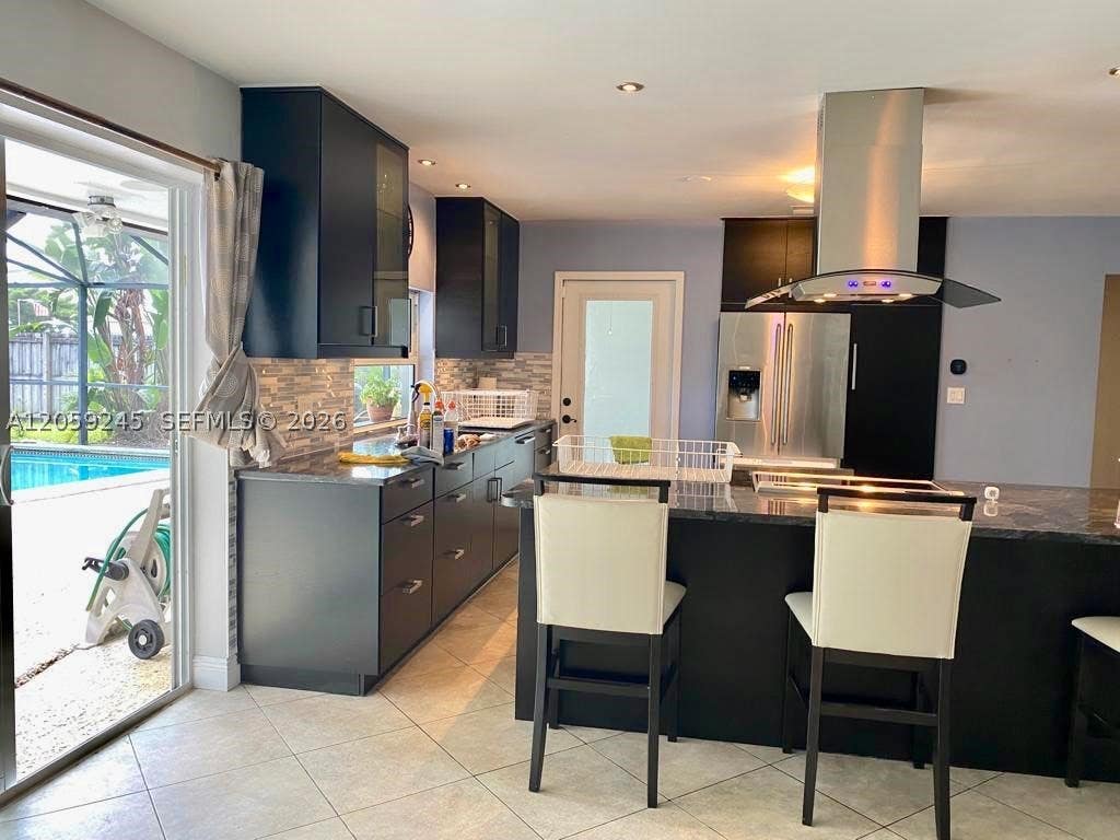 Photo of 4116 Taft St, Hollywood, FL 33021 (MLS # A12059245)