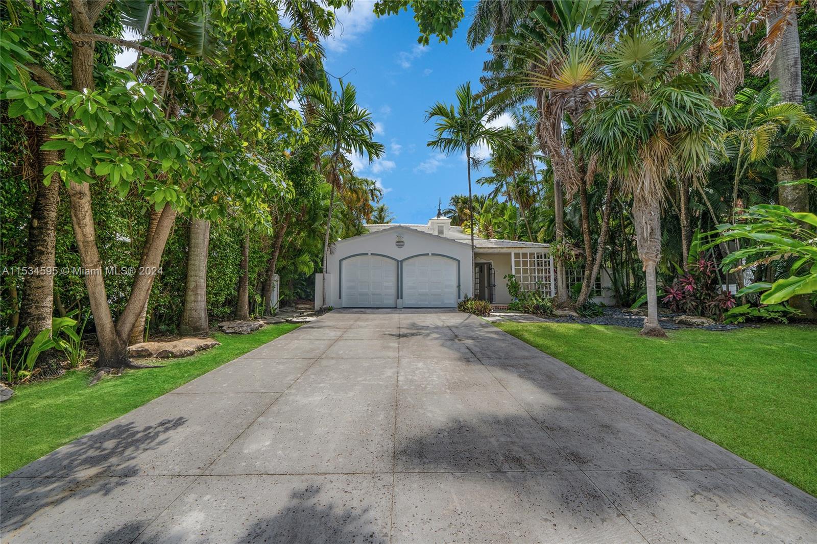 SAN MARINO ISLAND - Residential