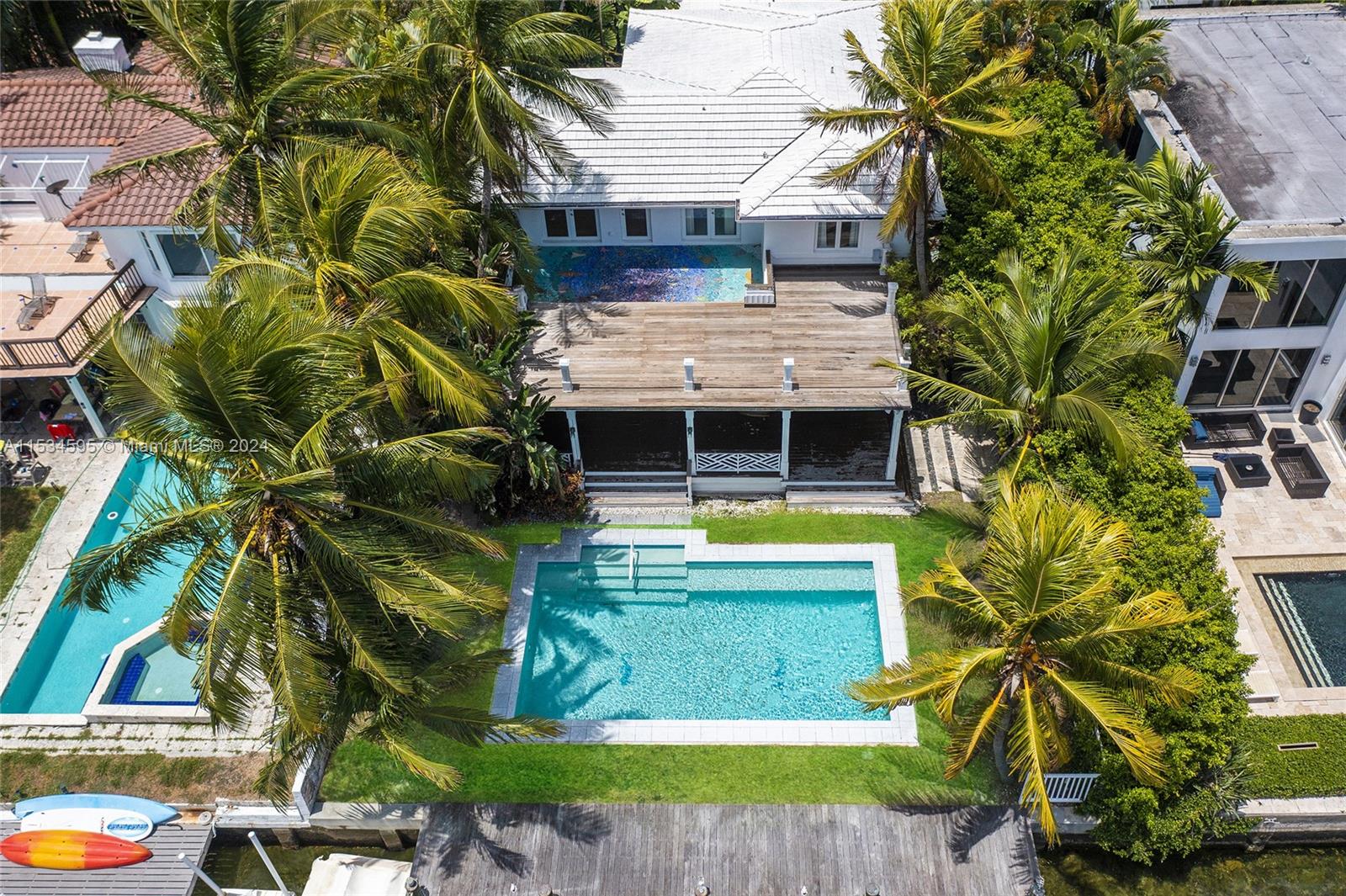 SAN MARINO ISLAND - Residential