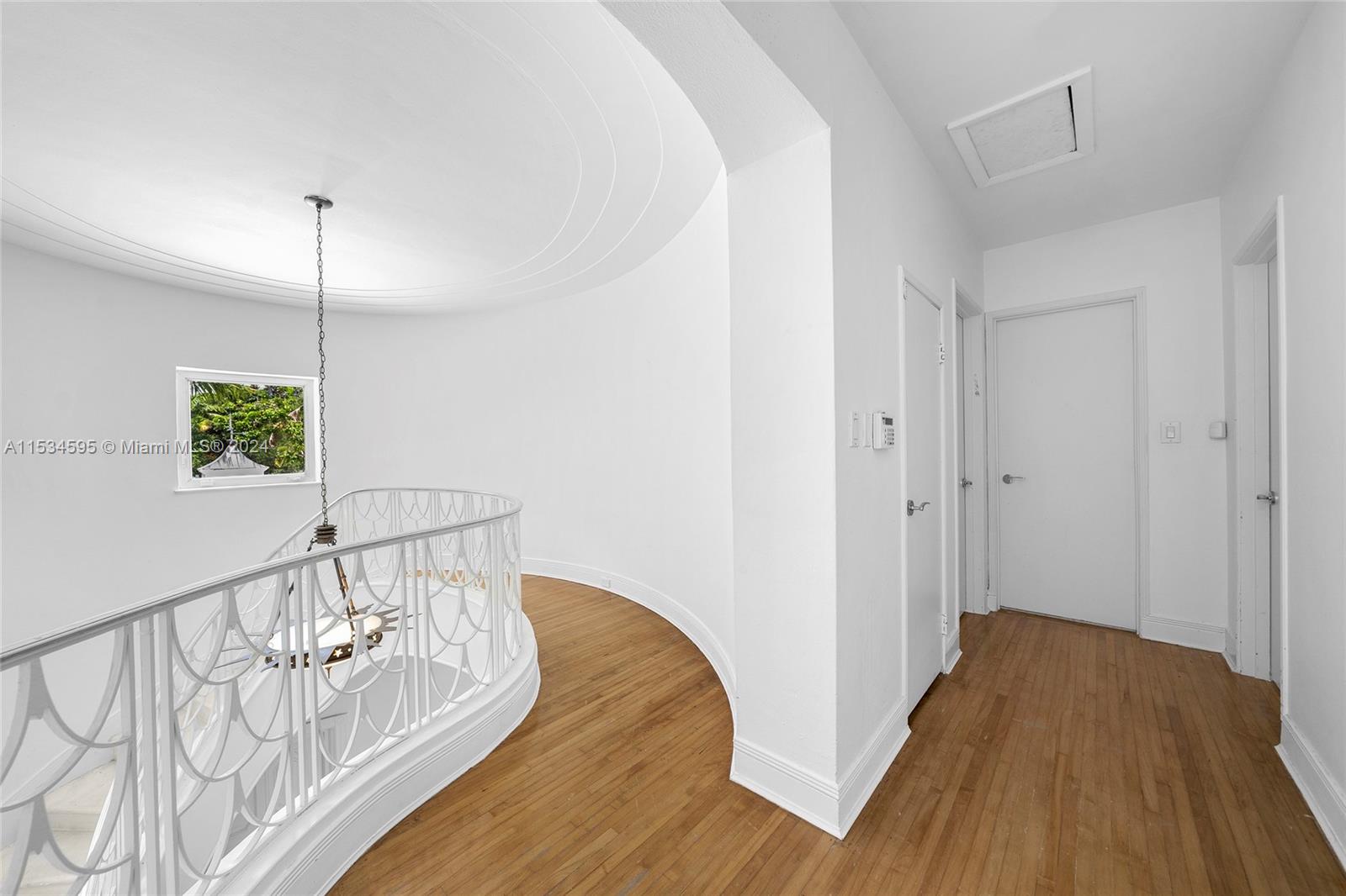 SAN MARINO ISLAND - Residential