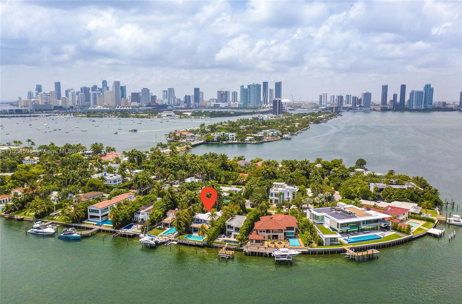 SAN MARINO ISLAND - Residential