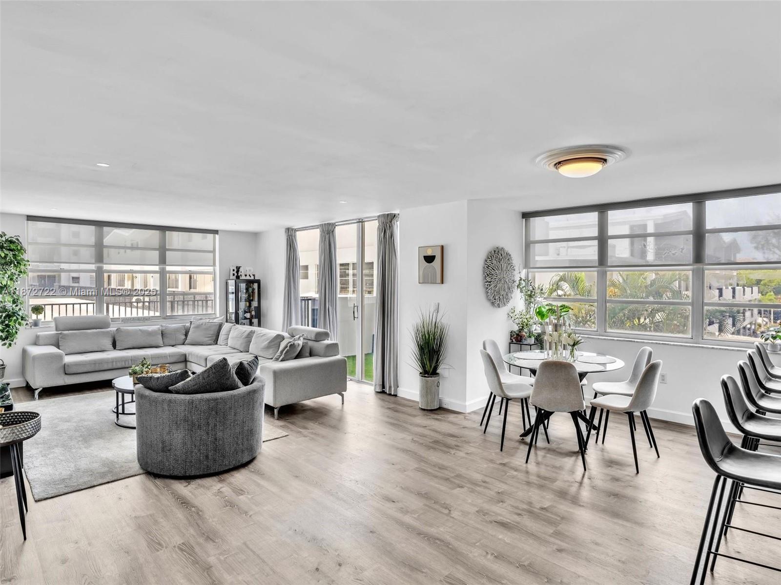 COMMODORE PLAZA CONDO - Residential