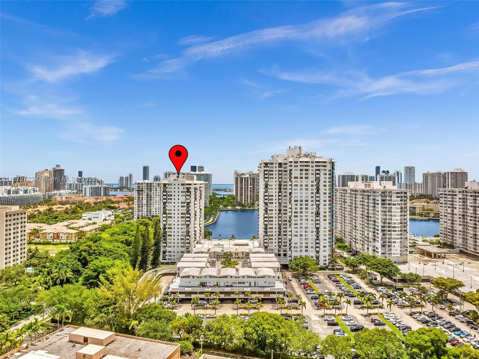 COMMODORE PLAZA CONDO - Residential