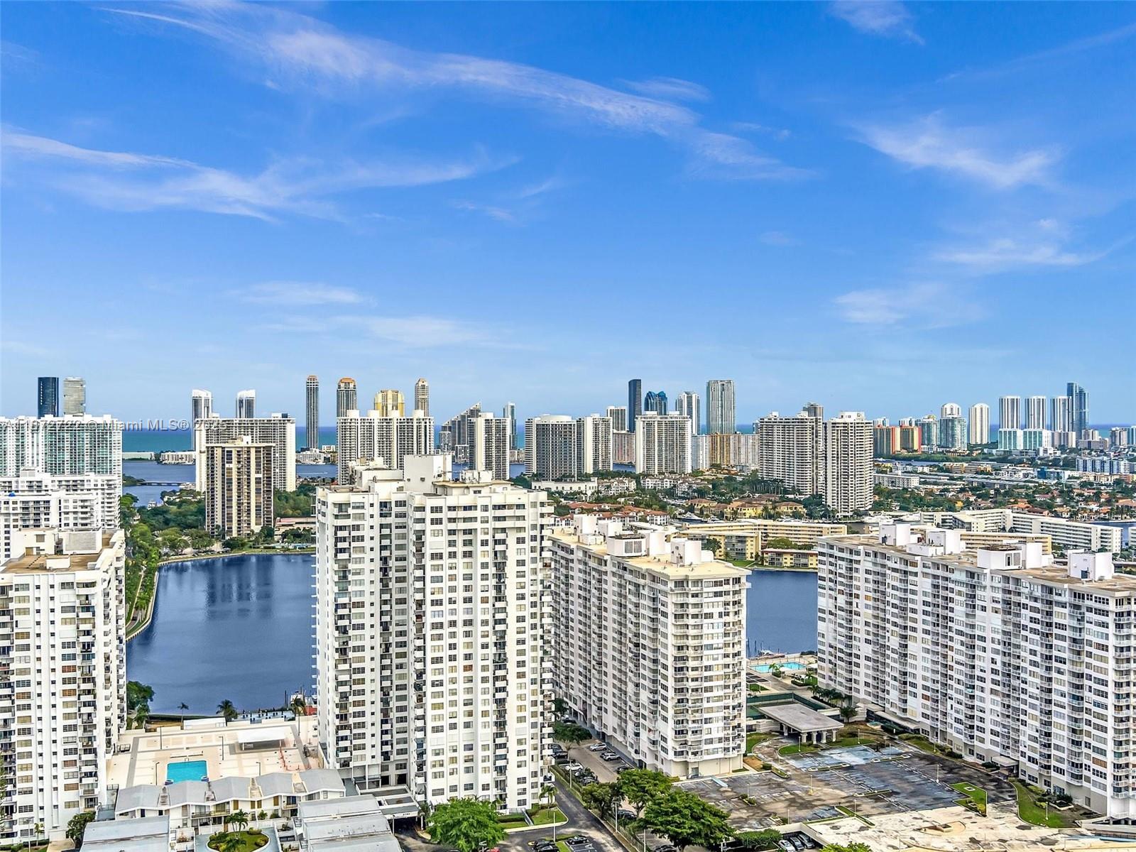 COMMODORE PLAZA CONDO - Residential