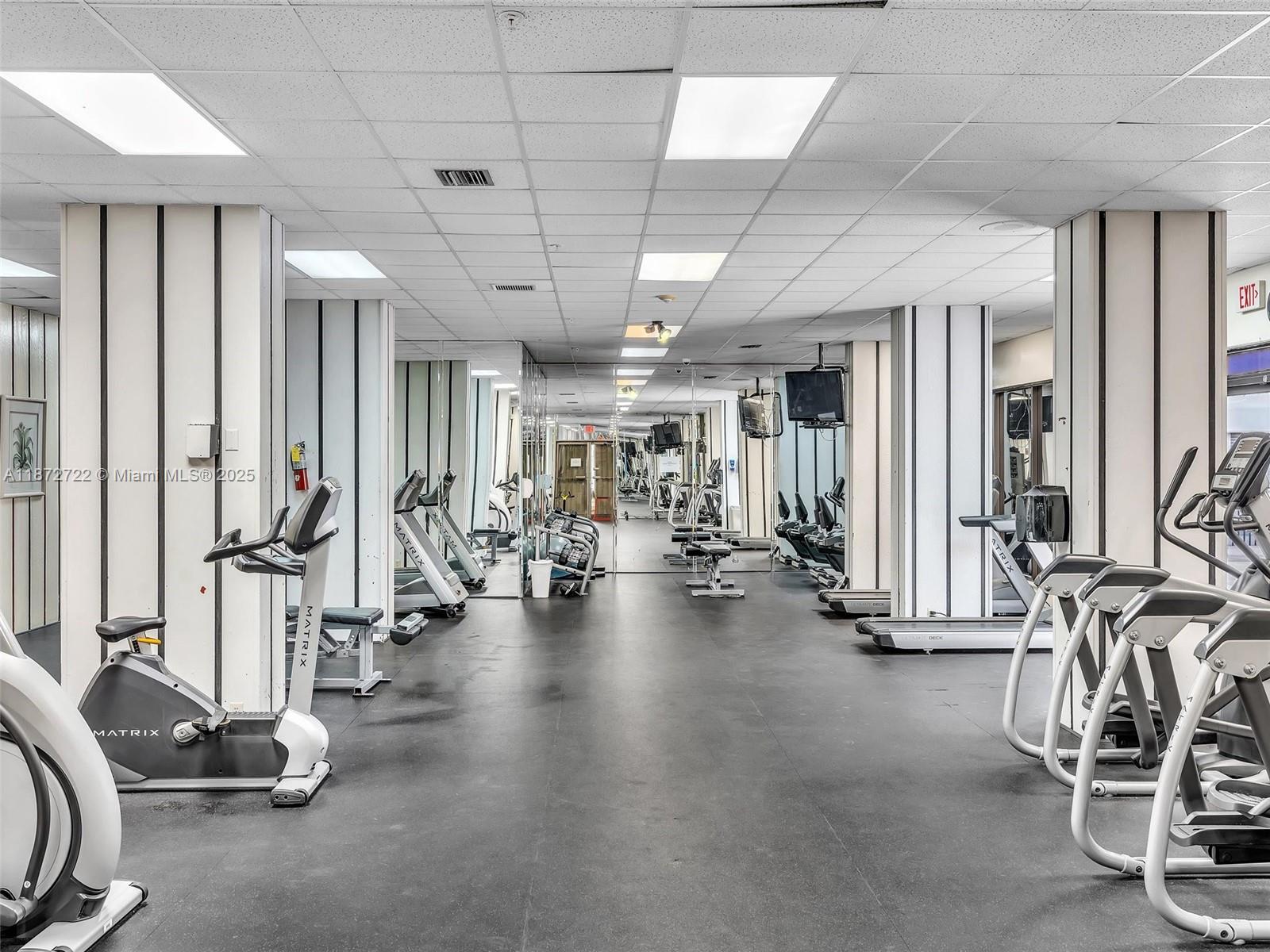 COMMODORE PLAZA CONDO - Residential