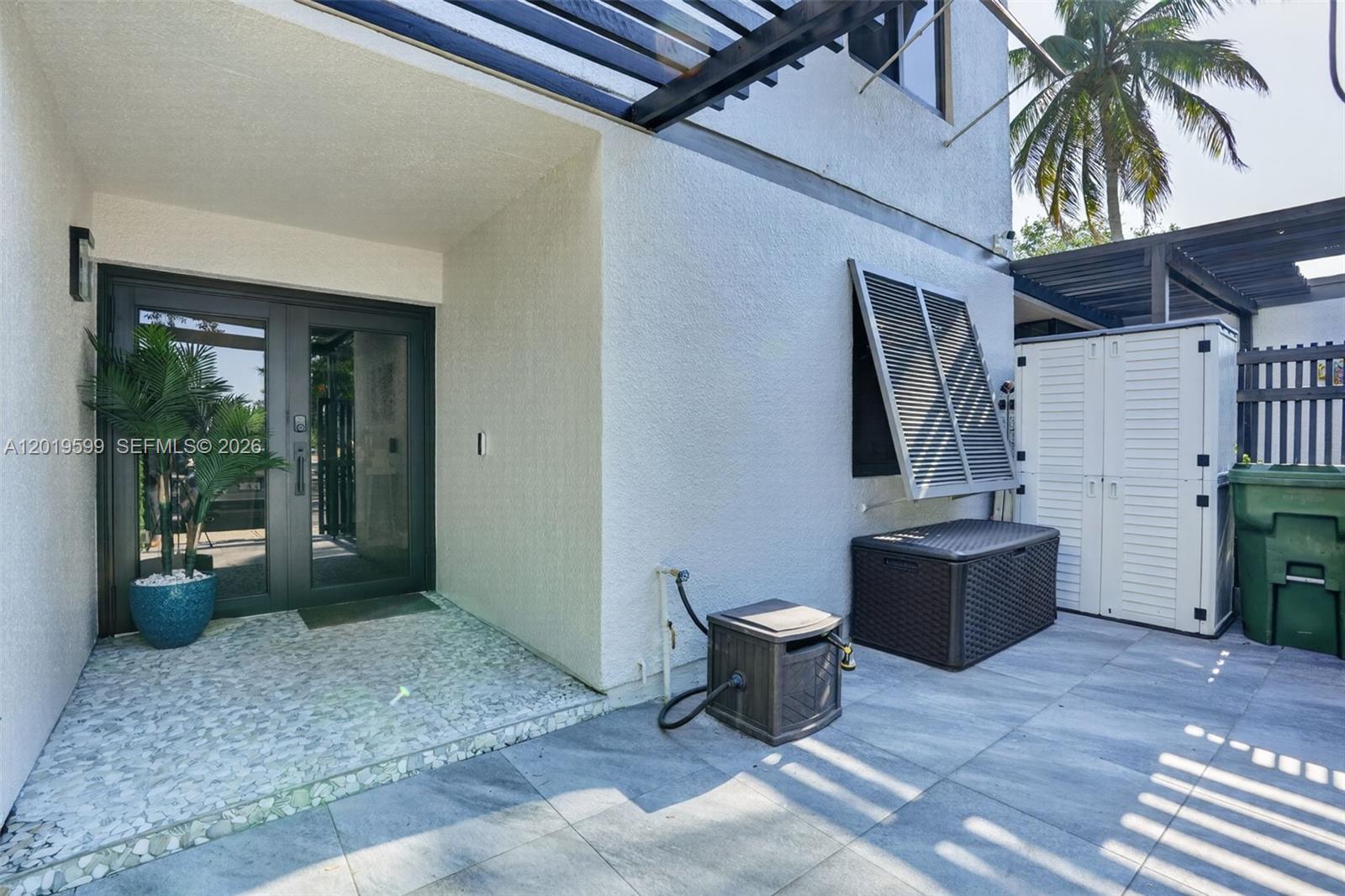 EVERGLADES SUGAR & LAND C - Residential