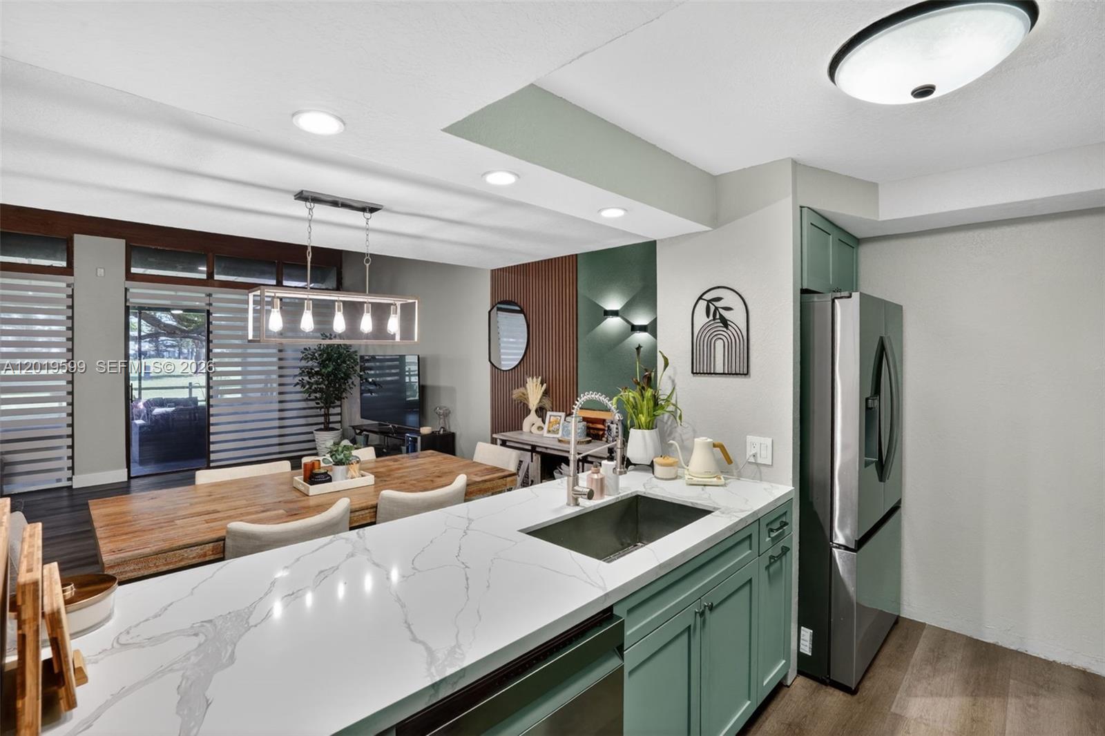 EVERGLADES SUGAR & LAND C - Residential