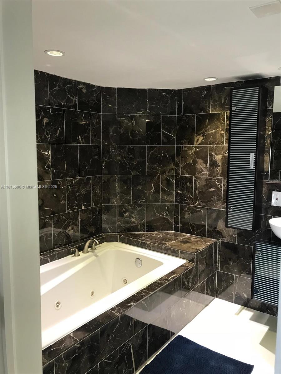 THE GRAND FKA VENETIA - Residential Lease