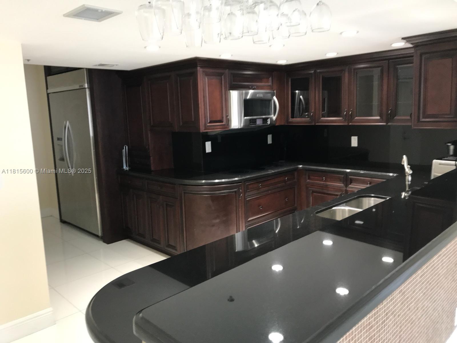 1717 N Bayshore Dr A-3646