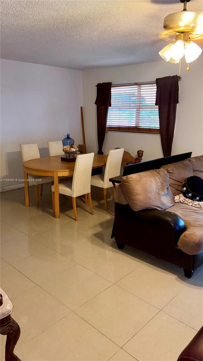 SUN RUN CONDO - Residential