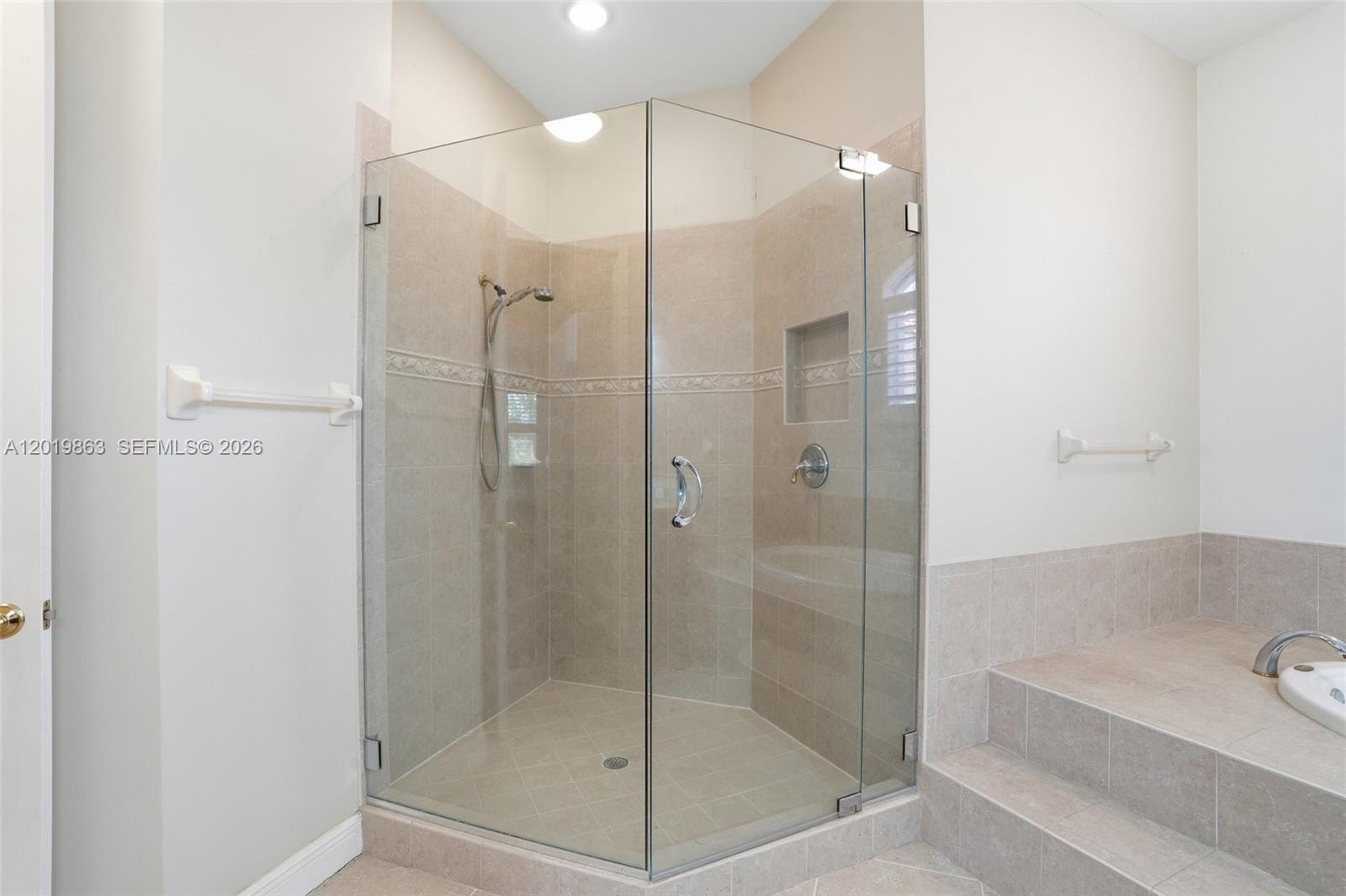 TARPON GARDENS - Residential