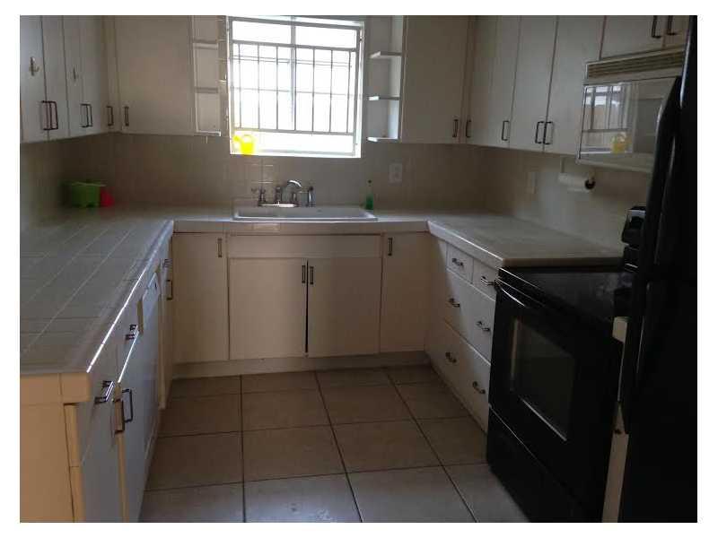 BISCAYNE SHORES CORR PLAT - Residential Lease