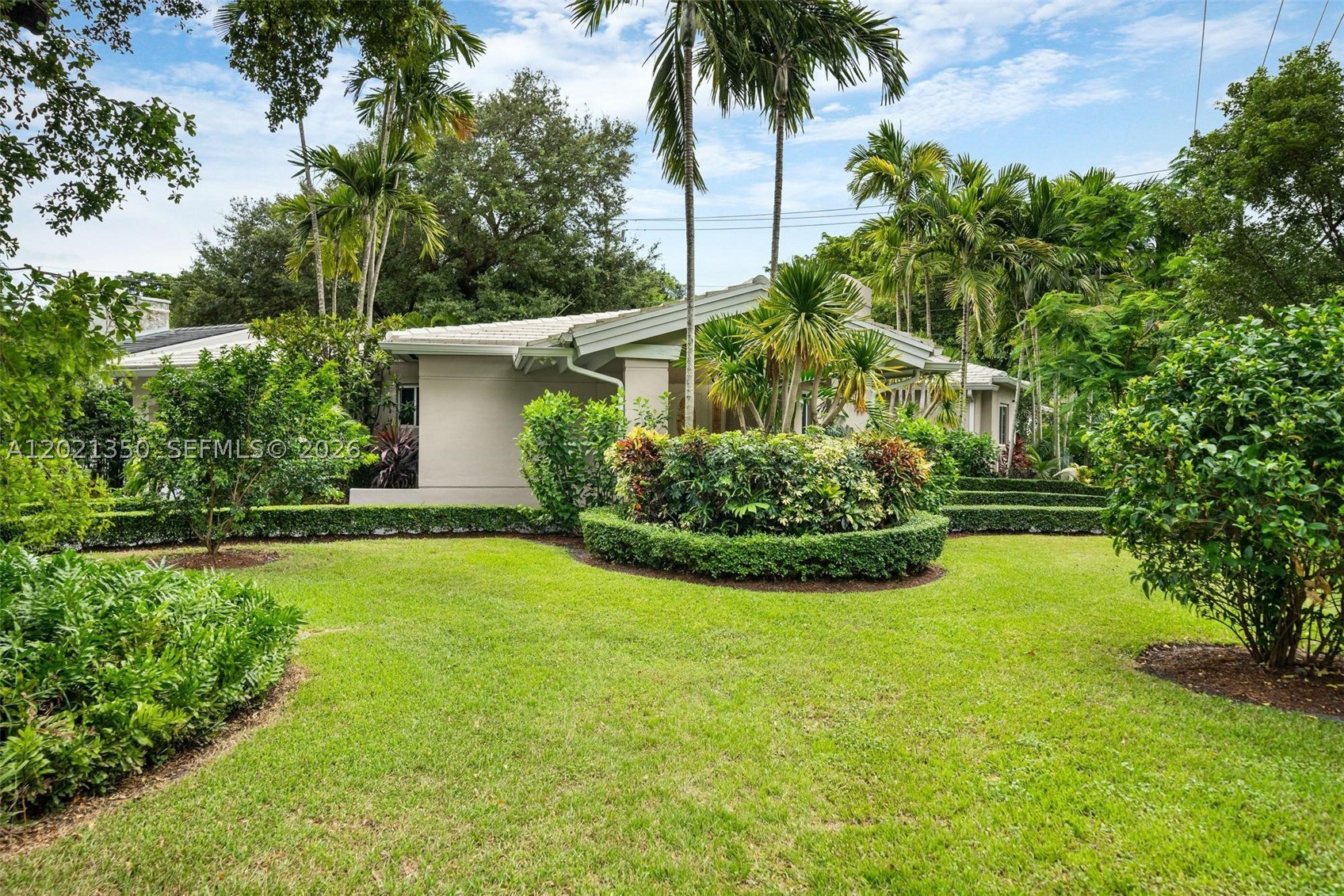 648 Sevilla Ave - Image 1