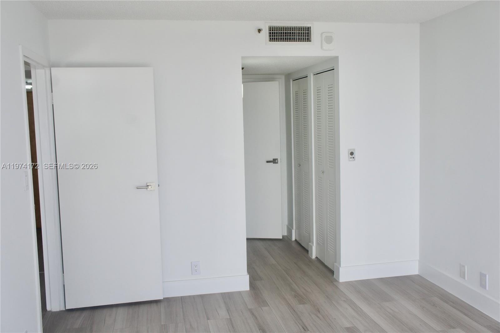 THE GRANDVIEW PALACE COND - Residential