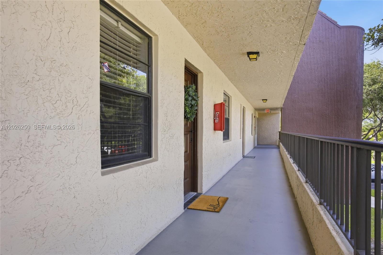 PLANTATION RACQUET CLUB - Residential