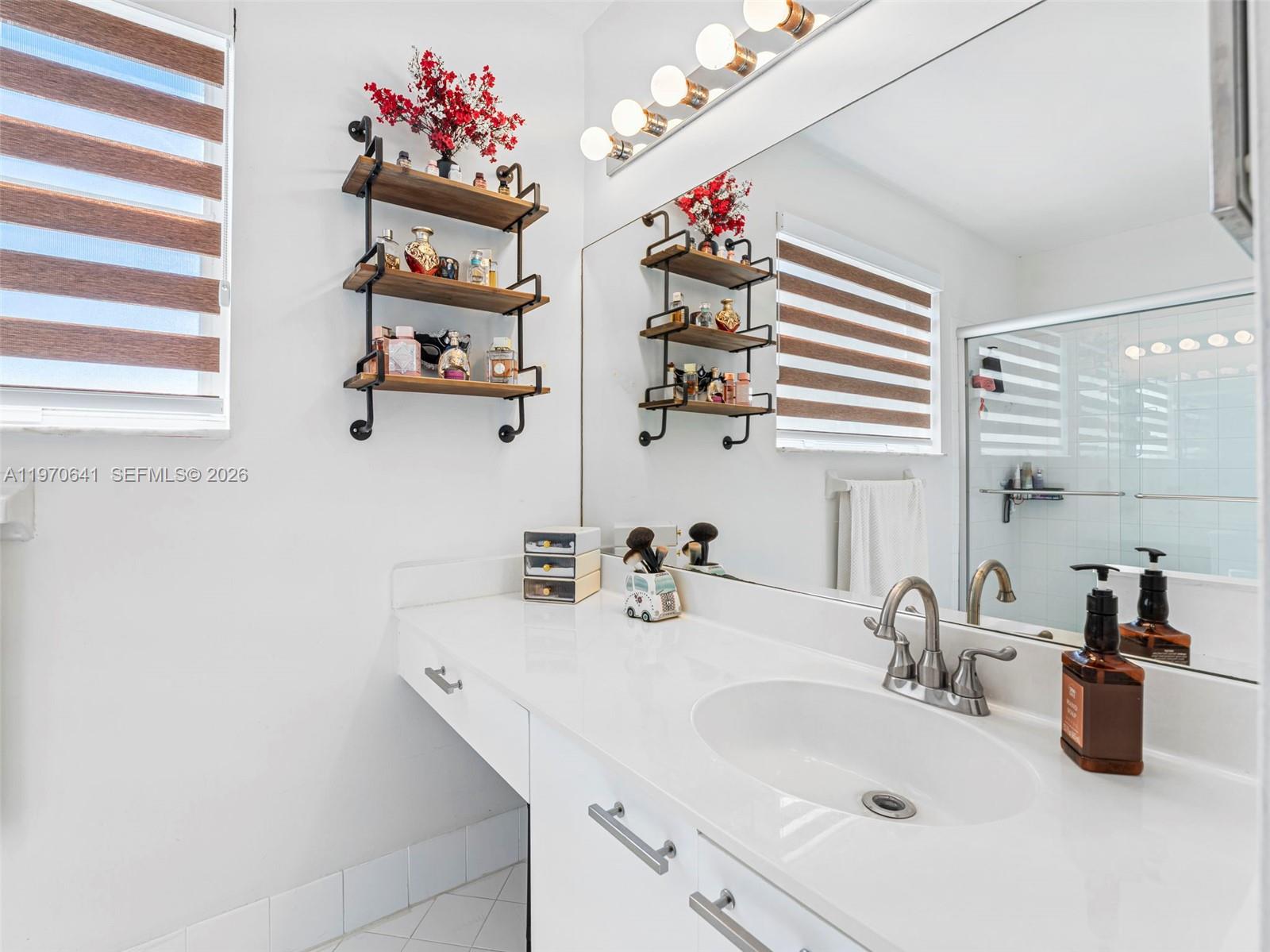 TOWNGATE - Residential