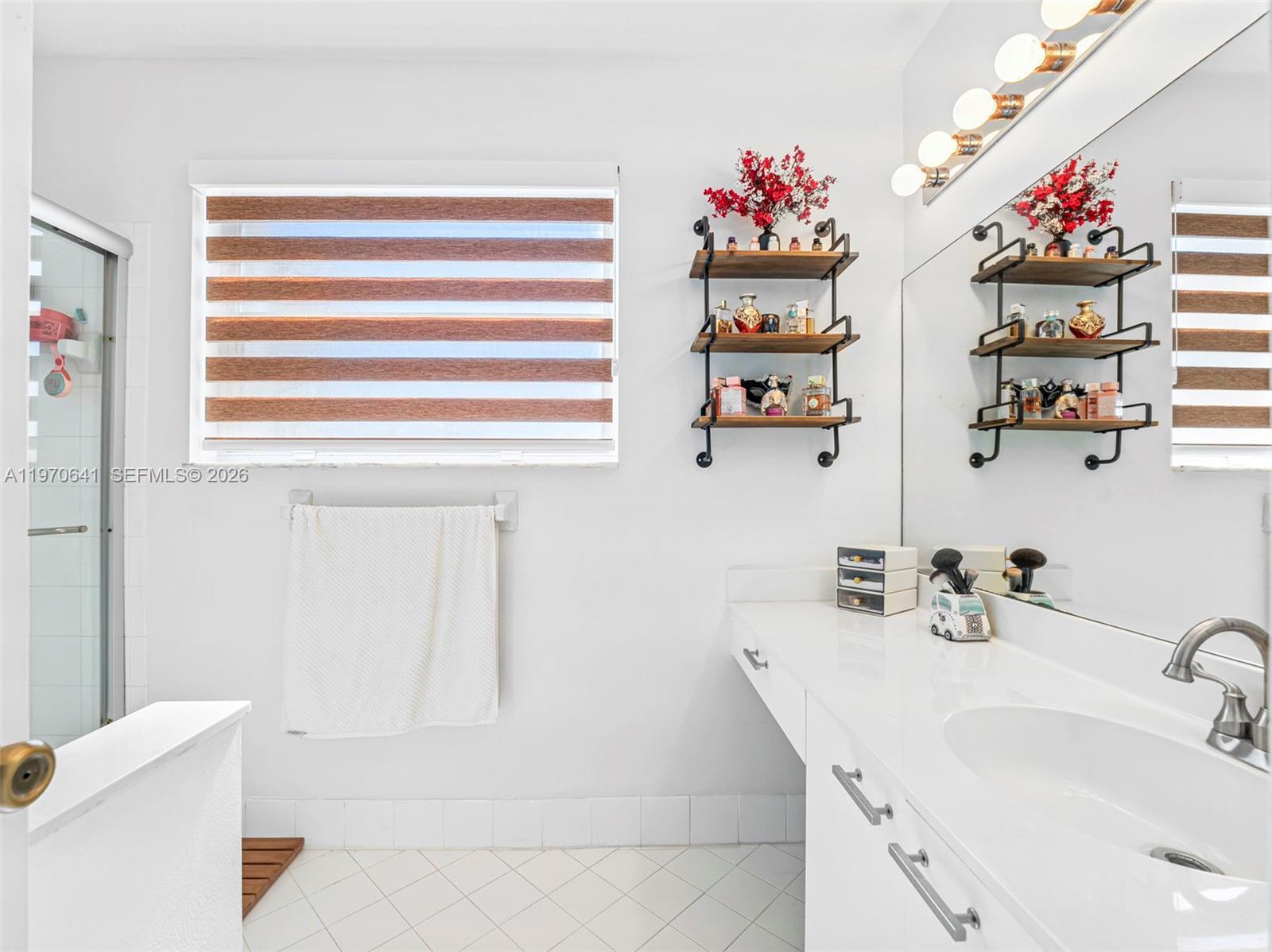 TOWNGATE - Residential