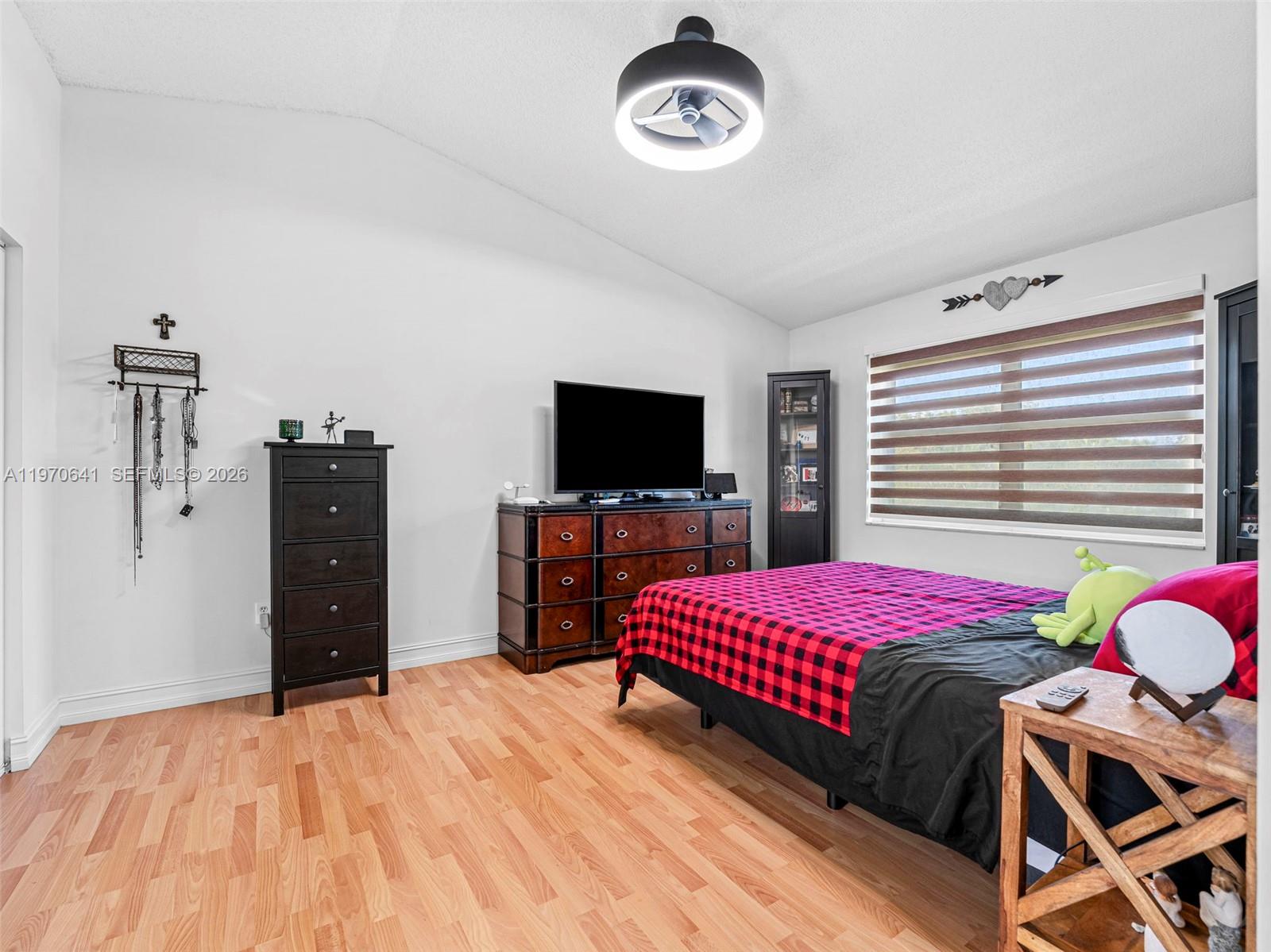 TOWNGATE - Residential