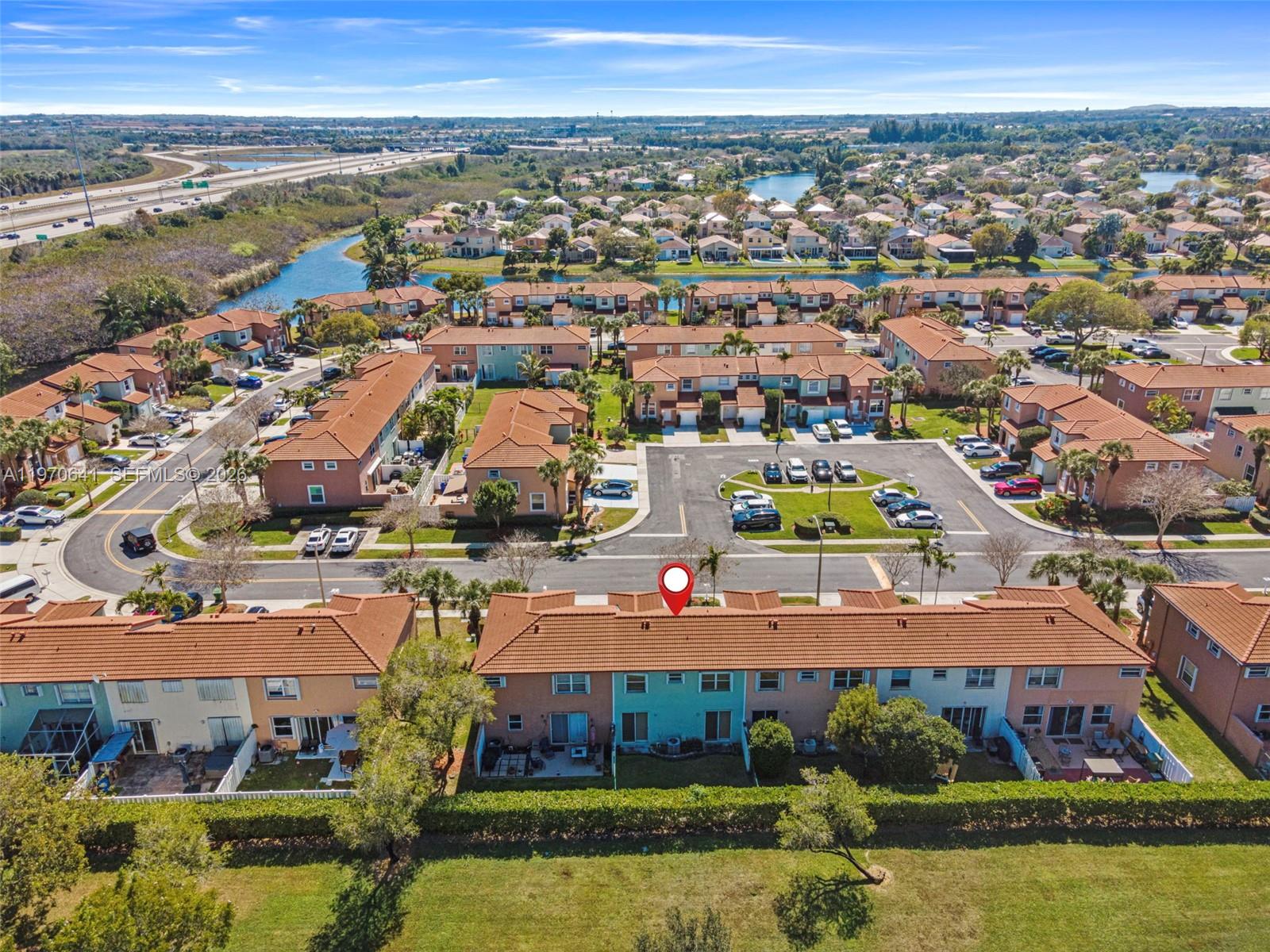 TOWNGATE - Residential