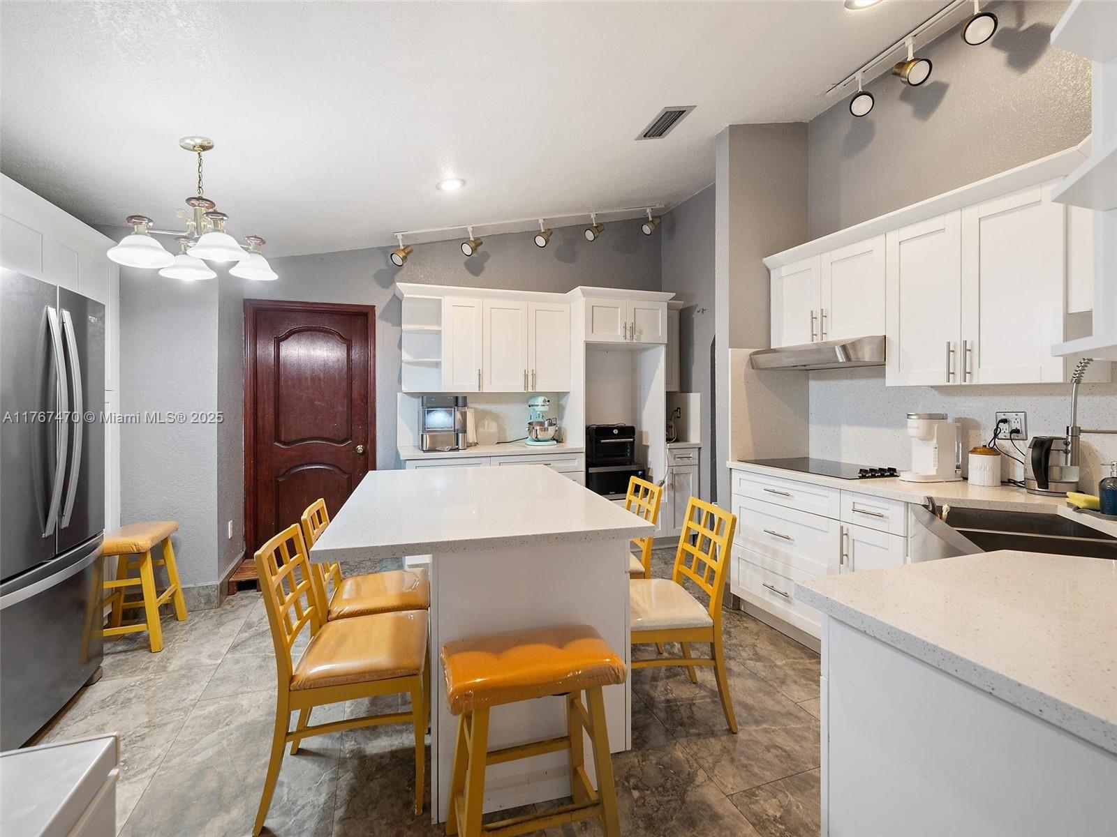 Redlands - Residential