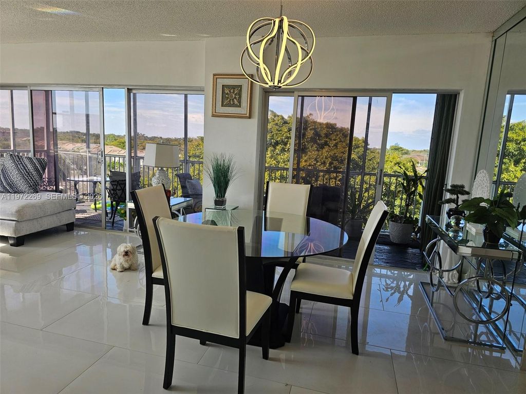 Photo of 3850 Washington St #516, Hollywood, FL 33021 (MLS # A11972269)