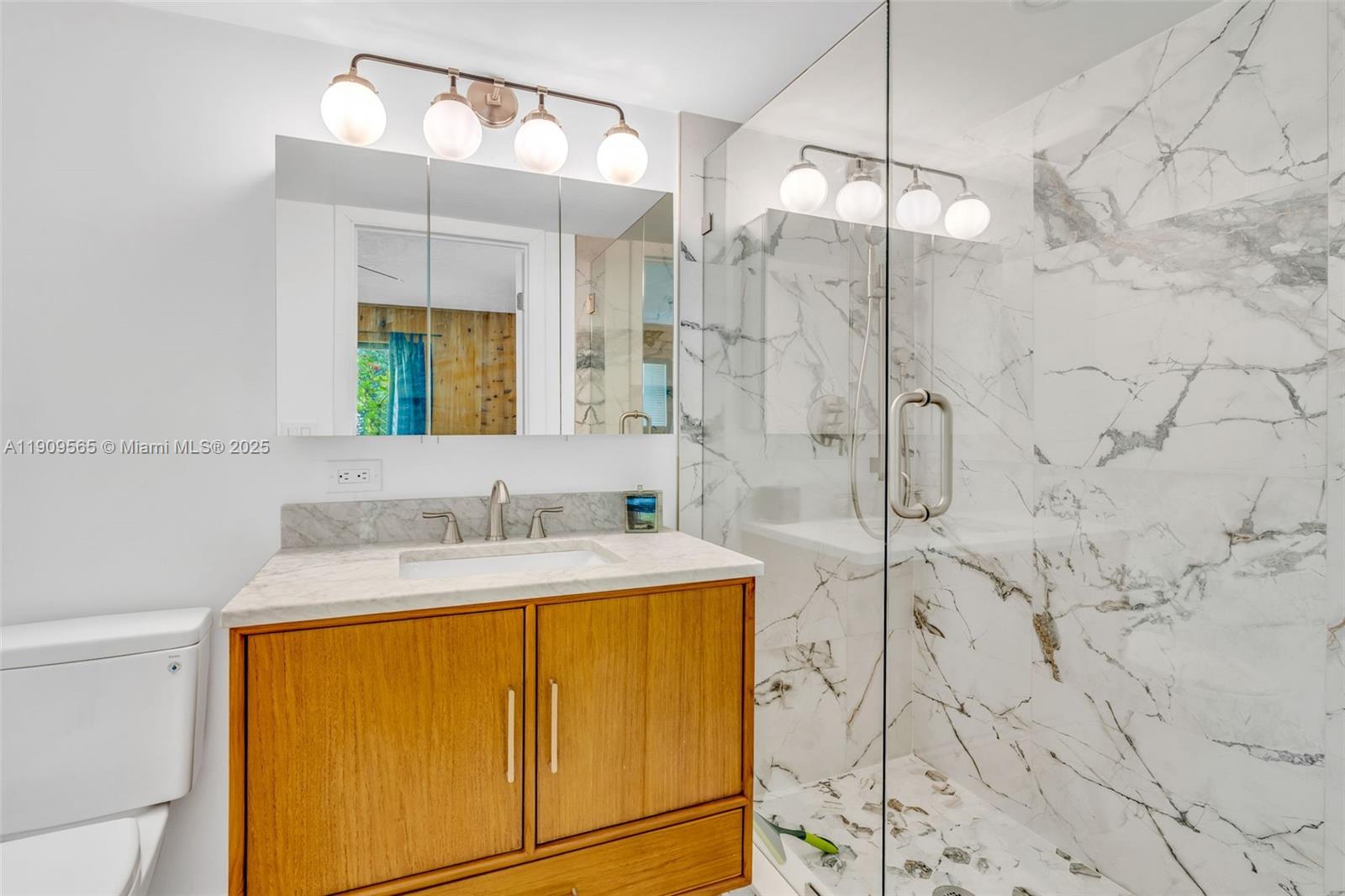 Twin Lakes - Residential