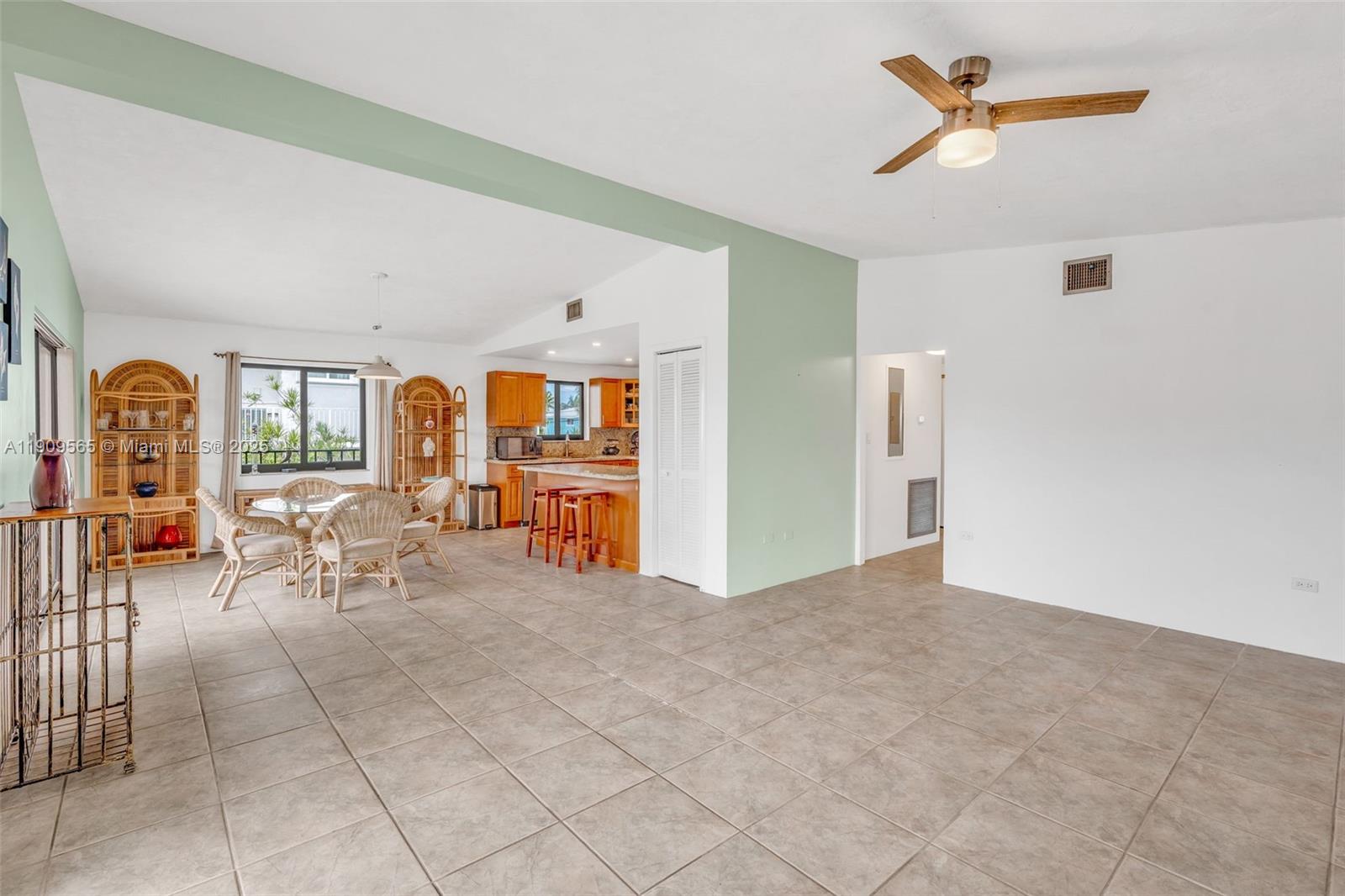 Twin Lakes - Residential