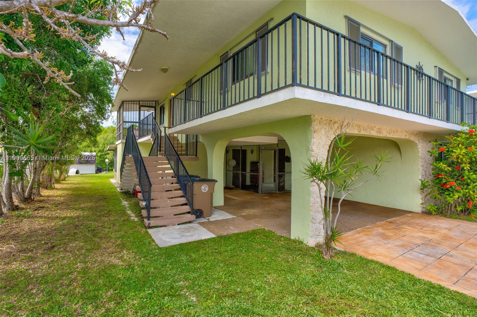 Twin Lakes - Residential