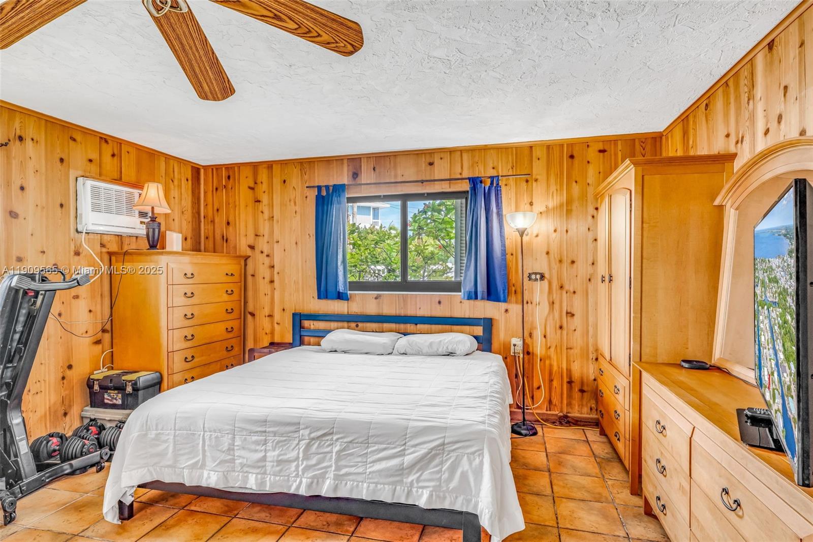 Twin Lakes - Residential