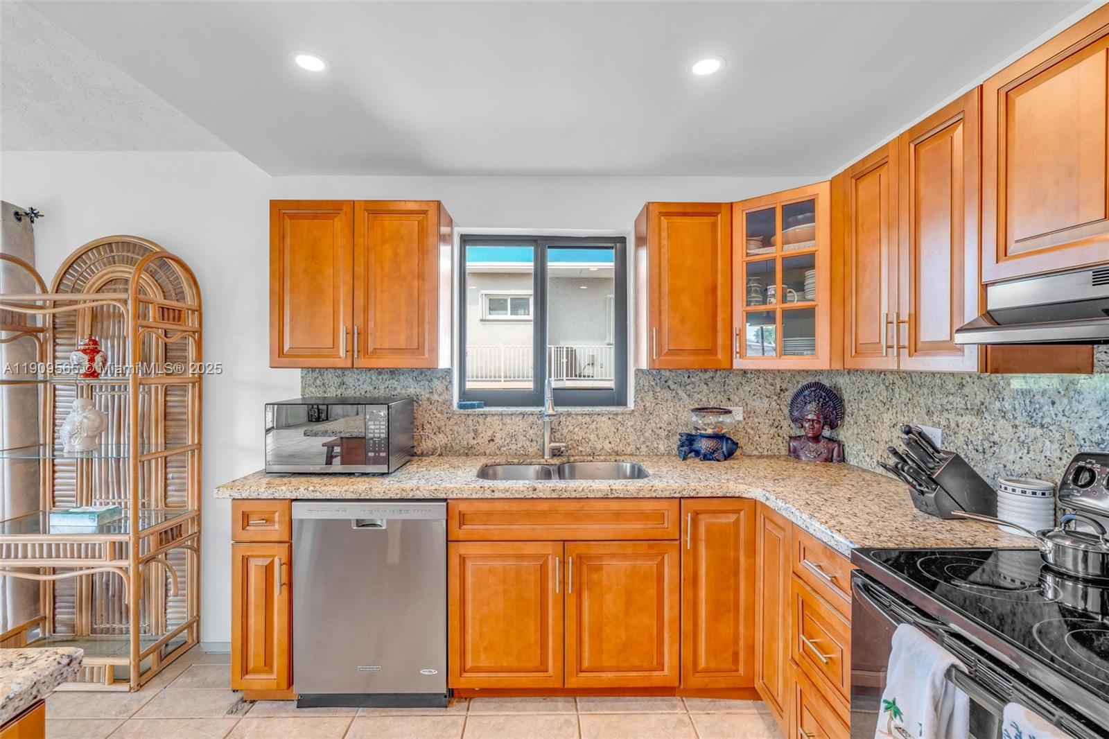 Twin Lakes - Residential