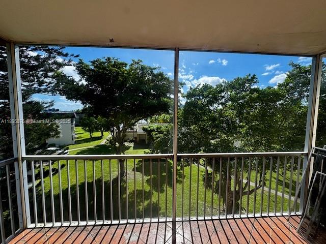 SIXTH HORIZONS CONDO - Residential Lease