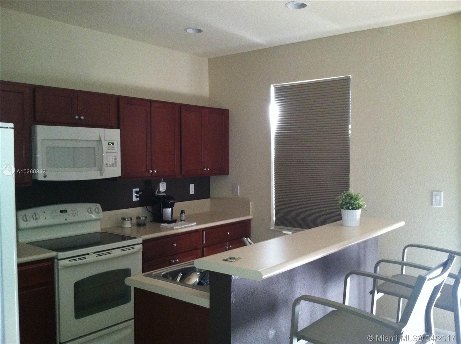 INTERLAKEN - Residential Lease