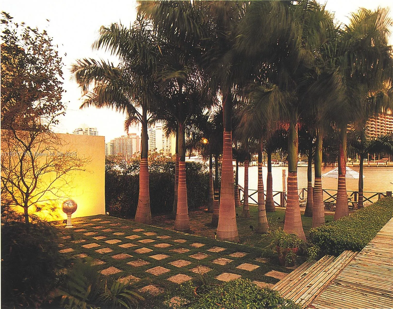 Miami Beach, Florida 33140, United States, 6 Bedrooms Bedrooms, ,5 BathroomsBathrooms,Residential,Active,48049