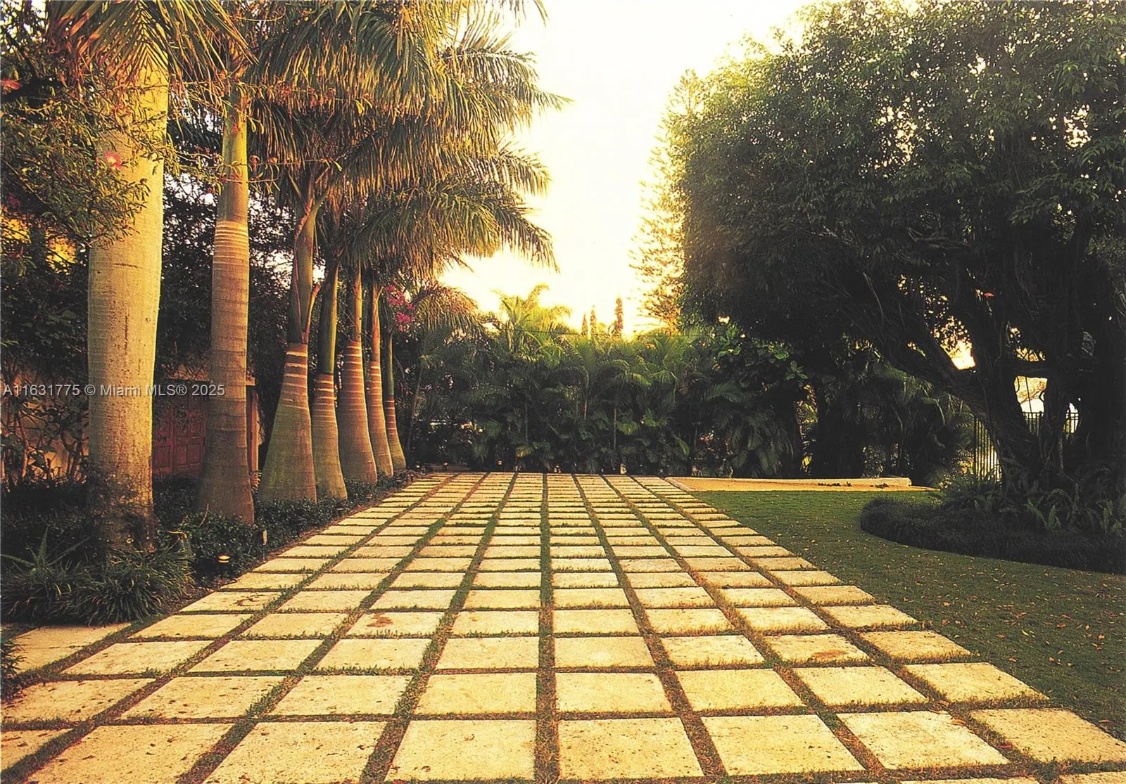 Miami Beach, Florida 33140, United States, 6 Bedrooms Bedrooms, ,5 BathroomsBathrooms,Residential,Active,48049