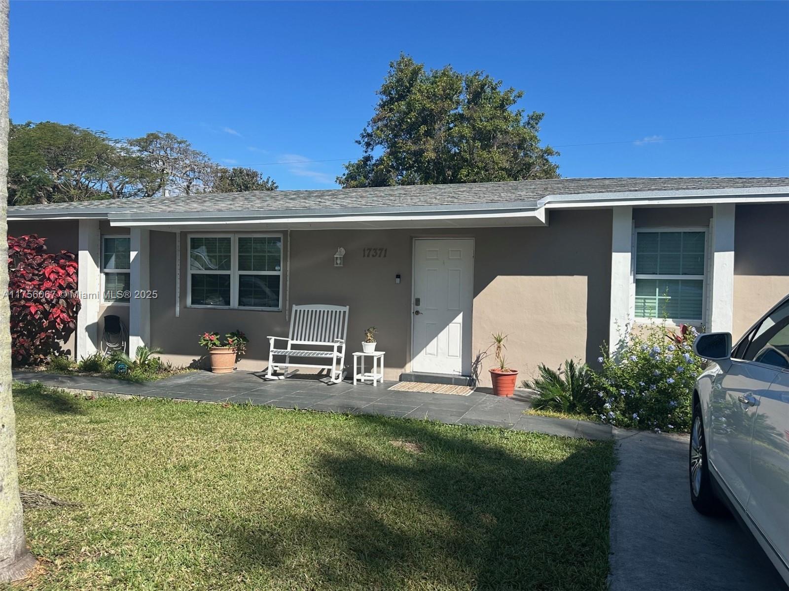 Property for Sale at 17371 Sw 301st St, Homestead, Miami-Dade County, Florida - Bedrooms: 4 
Bathrooms: 2  - $489,700