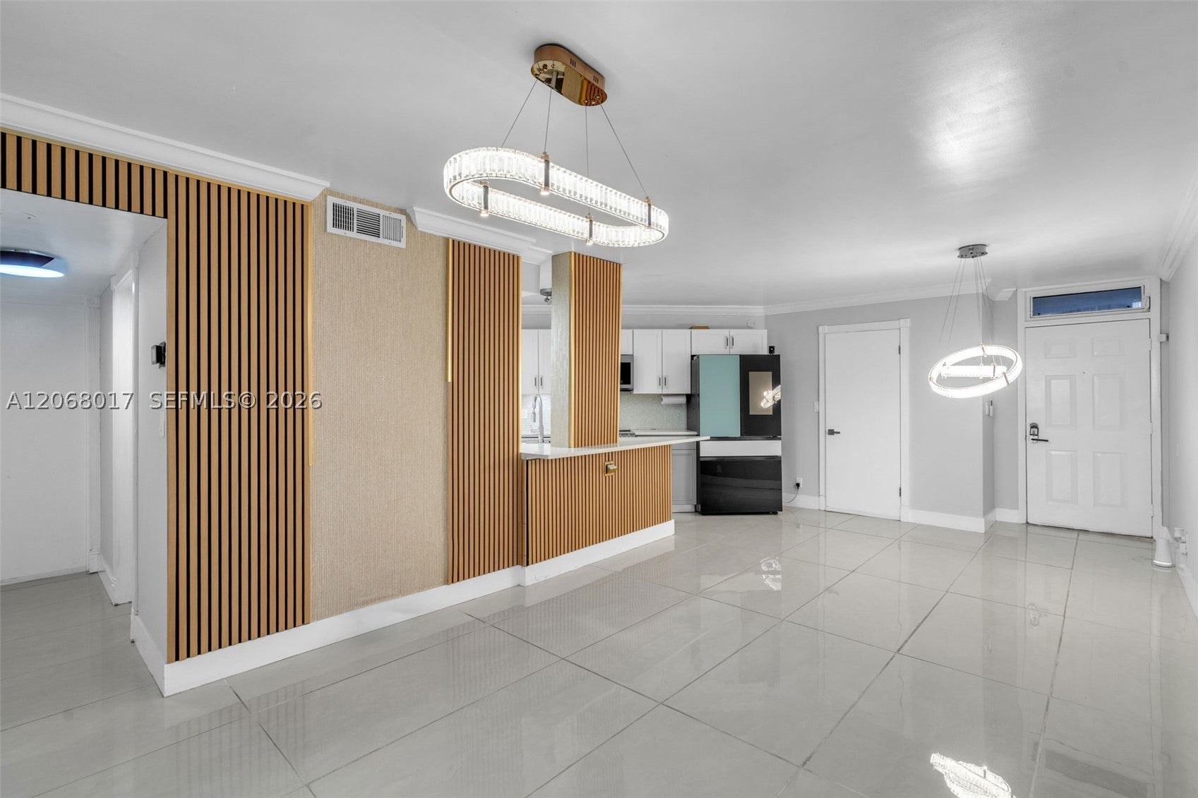 213 Lake Pointe Dr 106, Oakland Park FL 33309