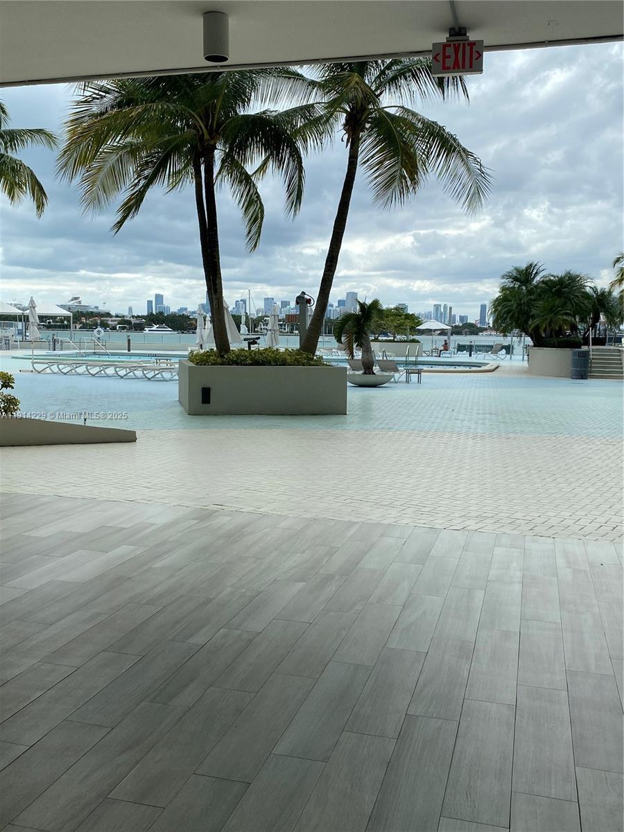 MIRADOR 1200 CONDO - Residential